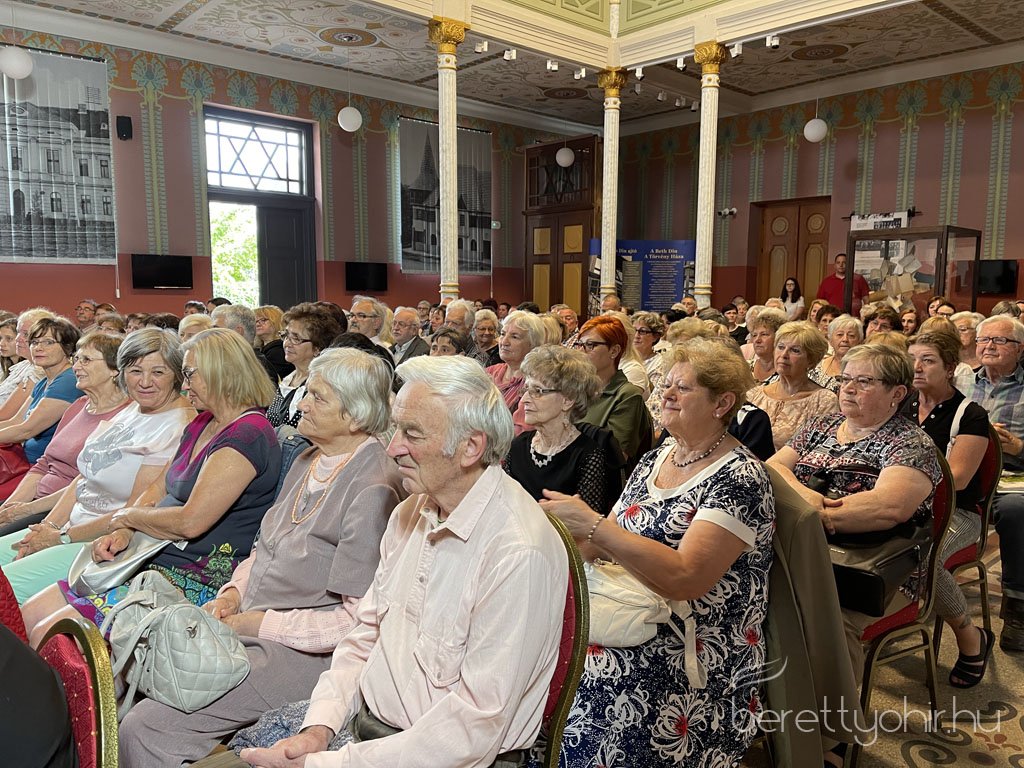 Sebestyén Márta koncertje a zsinagógában 08